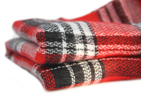 Écharpe / Foulard Vintage Courtelle Tartan Rouge - Longueur 42" (environ 107 Cm) - Mixte
