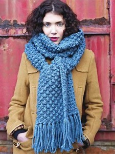 Comment tricoter une écharpe en laine  ?