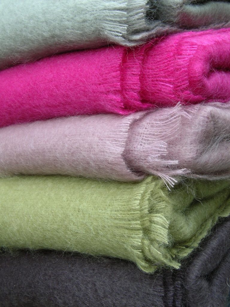 Mohair Laine tissu définition chèvre caractéristiques fabrication